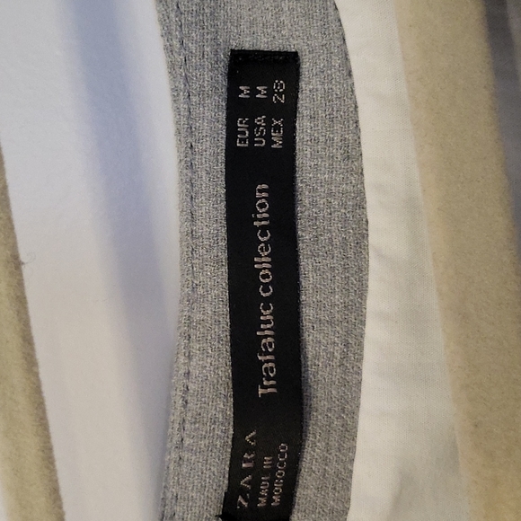 Blouse - Picture 3 of 3